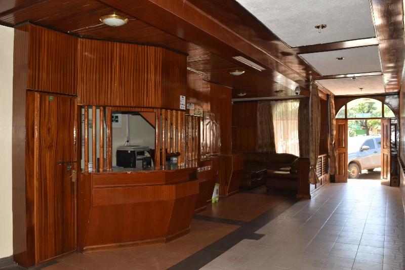 Nanyuki Ibis Hotel Exterior photo