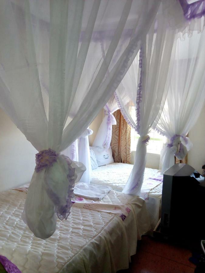 Nanyuki Ibis Hotel Exterior photo
