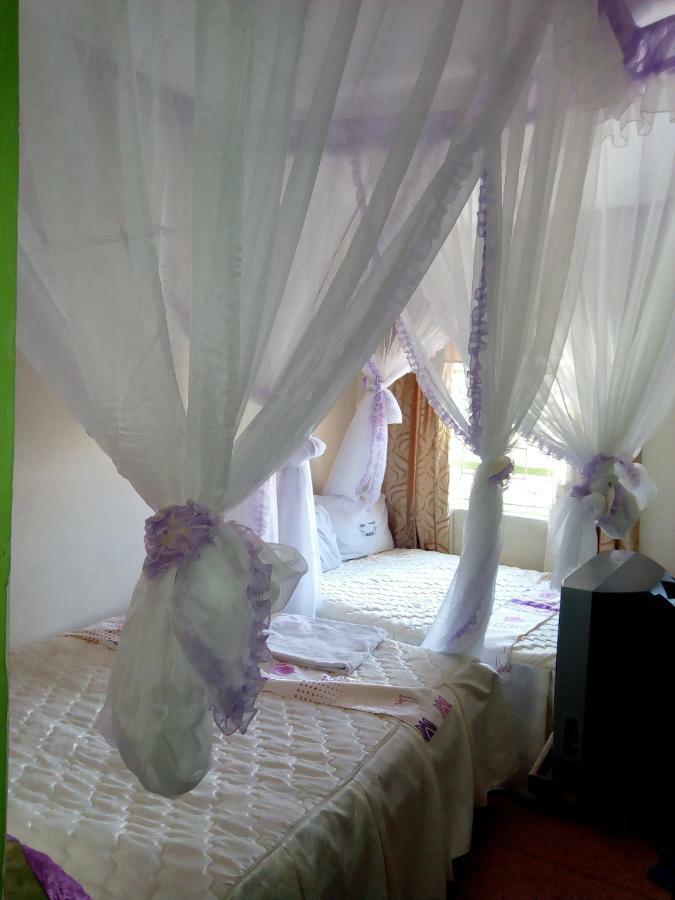 Nanyuki Ibis Hotel Exterior photo