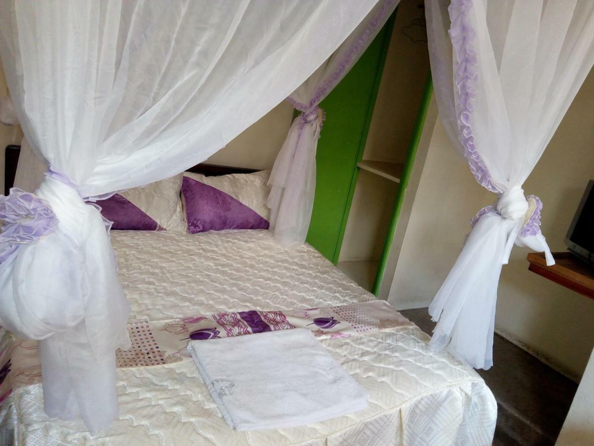 Nanyuki Ibis Hotel Exterior photo