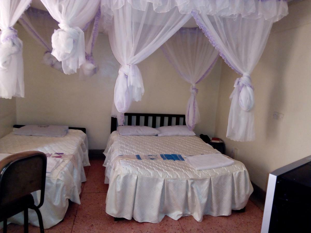 Nanyuki Ibis Hotel Exterior photo