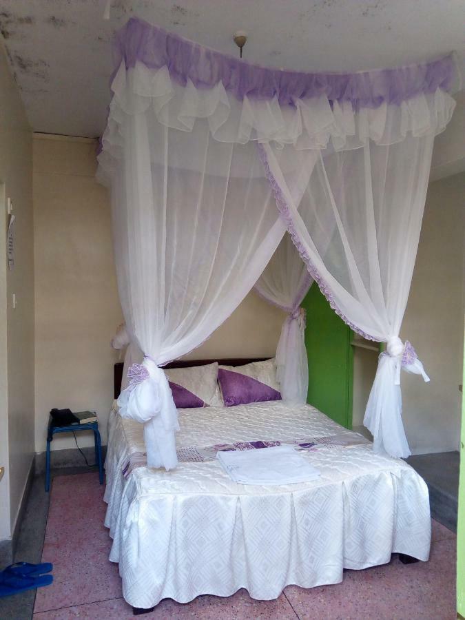 Nanyuki Ibis Hotel Exterior photo